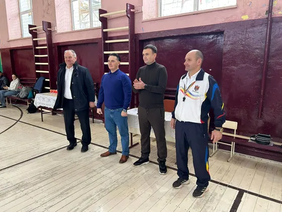 Turneu de tenis de masă dedicat Sărbătorilor de Crăciun
